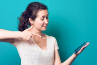 Phénomène Fat Fingers, 60% des clics mobiles accidentels