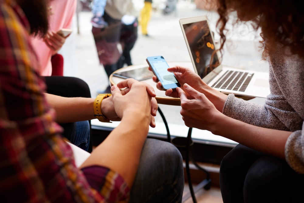 quels-usages-multiplateforme-mobile-desktop-etude-comscore-2016