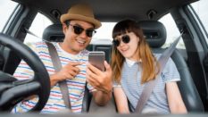 La location de voiture fait le plein de disruption