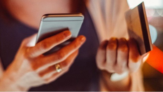 E-commerce: 110 milliards de chiffre d’affaires et 42 millions de cyberacheteurs en 2020 (Médiamétrie/Fevad)
