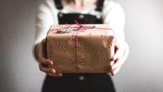 Noël : Face à la crise, les français plébiscitent le marché de l’occasion et le paiement en plusieurs fois