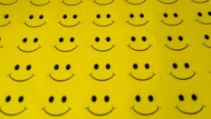 Les consommateurs sont 80% plus réceptifs aux publicités digitales près de contenus positifs (IAS)