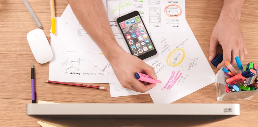8 jeunes sur 10 connectés aux sites et apps de formation et d’éducation (Médiamétrie)