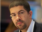 Disruption(s) dans la banque : comment le Crédit Agricole prend l’industrie bancaire à contre-pied