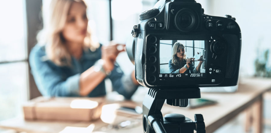 Influenceurs : vers de nouveaux modèles de monétisation ?