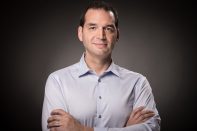 Comment Messenger articule humain et automatisation – nos questions à Kemal El Moujahid (Facebook)